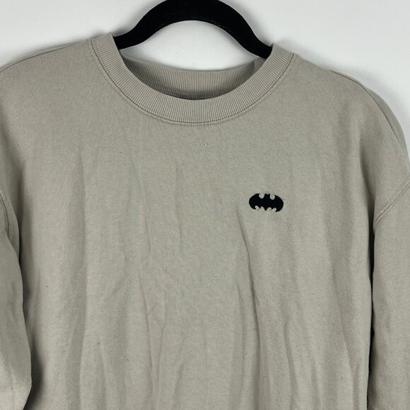 Divided by H&M Sweater Size M Beige Long Sleeve Crew Neck Stretch DC Batman - Picture 2 of 9